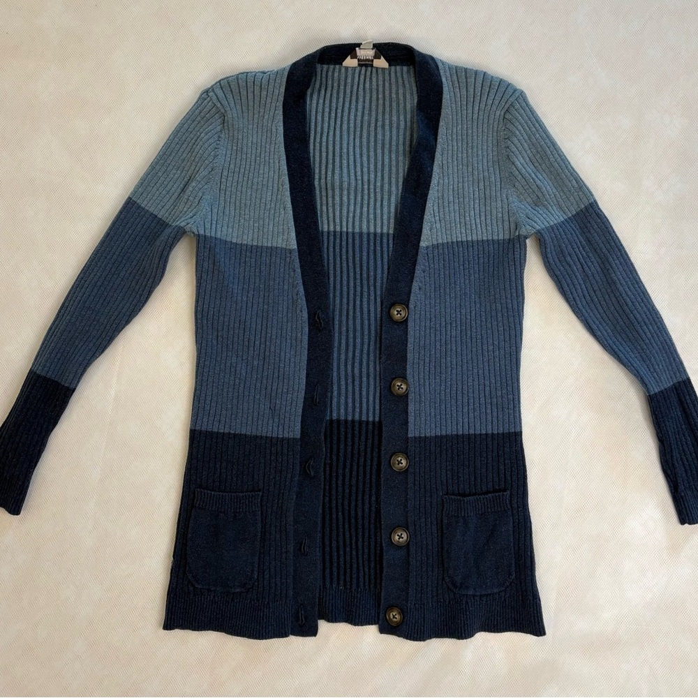 ❤️‍🔥3/$20 Denver Hayes Multi-Blue Ribbed Cardigan❤️‍🔥